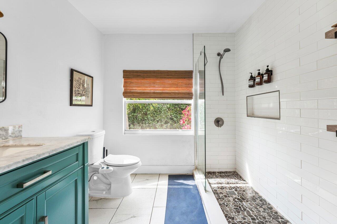 511 Churchill Road West Palm Beach, FL 33405 - Photo 19 of 29 020-511ChurchillRoad-WestPalmBeach-FL-33