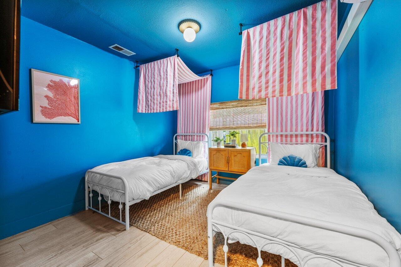 511 Churchill Road West Palm Beach, FL 33405 - Photo 25 of 29 026-511ChurchillRoad-WestPalmBeach-FL-33