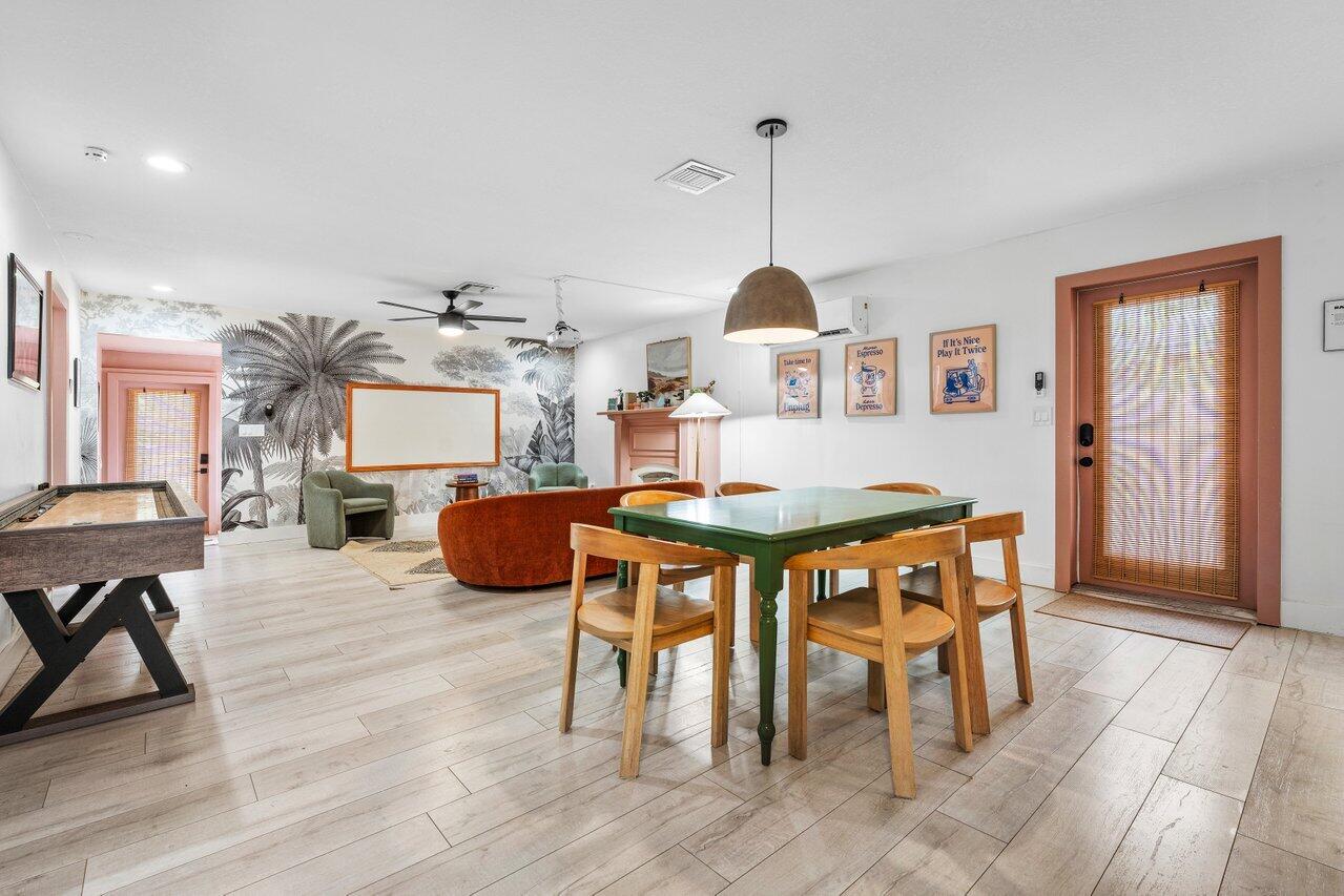 511 Churchill Road West Palm Beach, FL 33405 - Photo 10 of 29 011-511ChurchillRoad-WestPalmBeach-FL-33