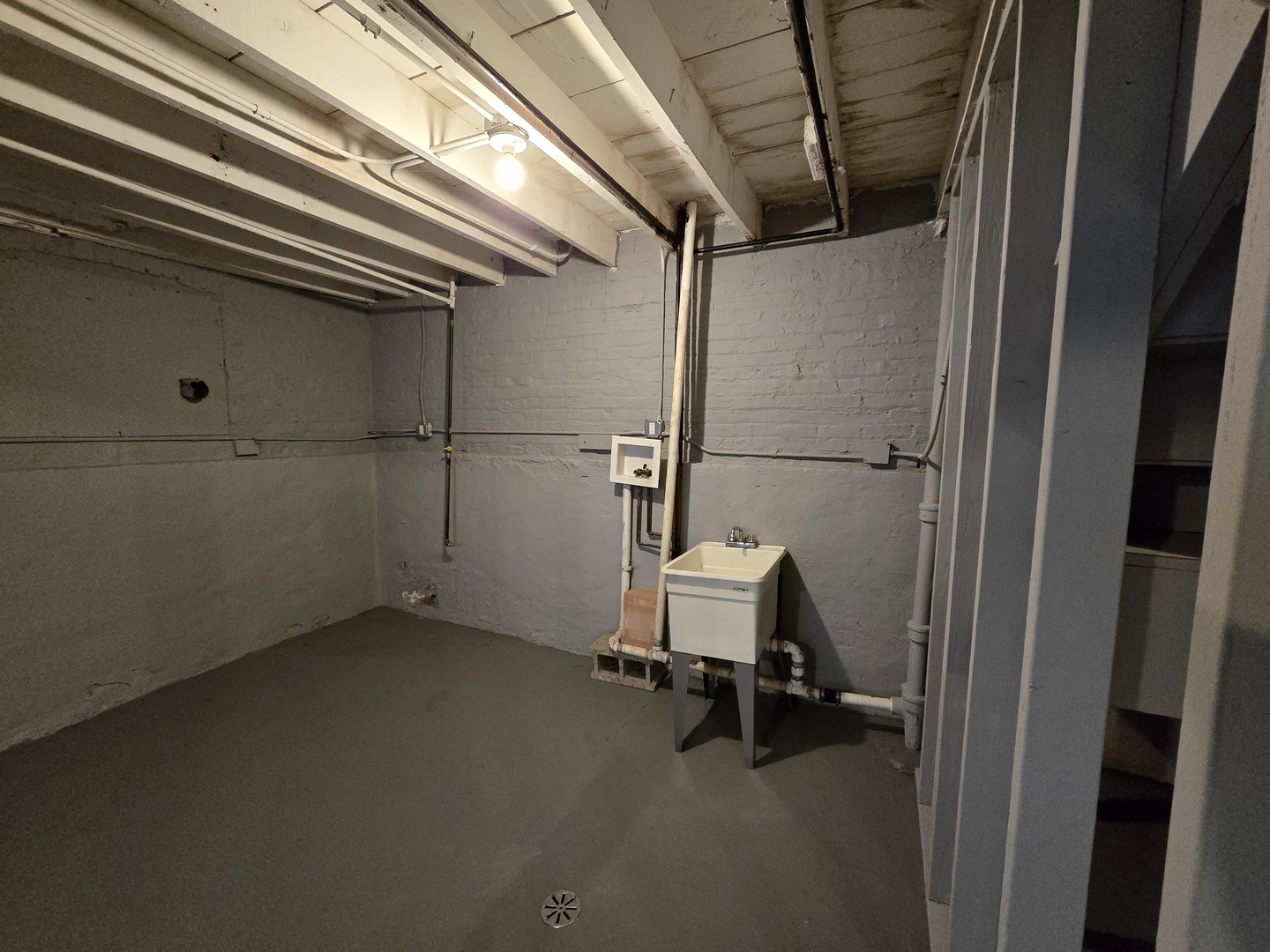6842 South May Street Chicago, IL 60621 - Photo 23 of 26 Gallery Image 23