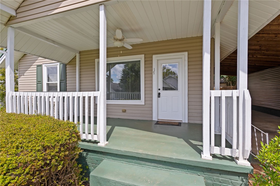 17 Alexander Street Liberty, SC 29657 - Photo 4 of 26 Gallery Image 4
