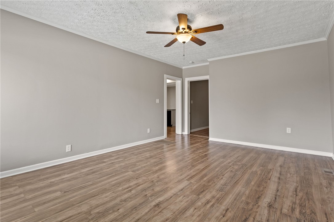 17 Alexander Street Liberty, SC 29657 - Photo 5 of 26 Gallery Image 5