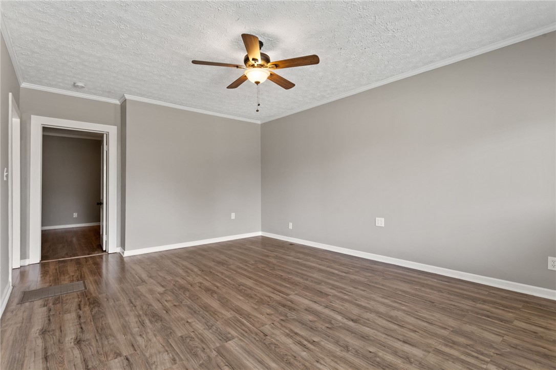 17 Alexander Street Liberty, SC 29657 - Photo 6 of 26 Gallery Image 6