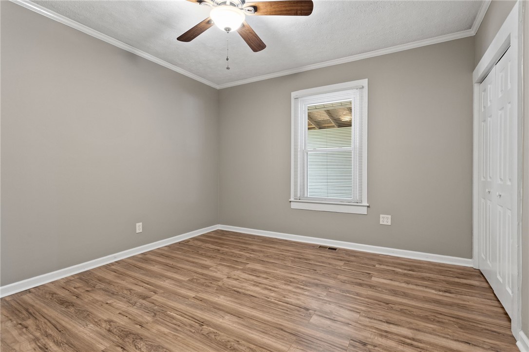 17 Alexander Street Liberty, SC 29657 - Photo 8 of 26 Gallery Image 8