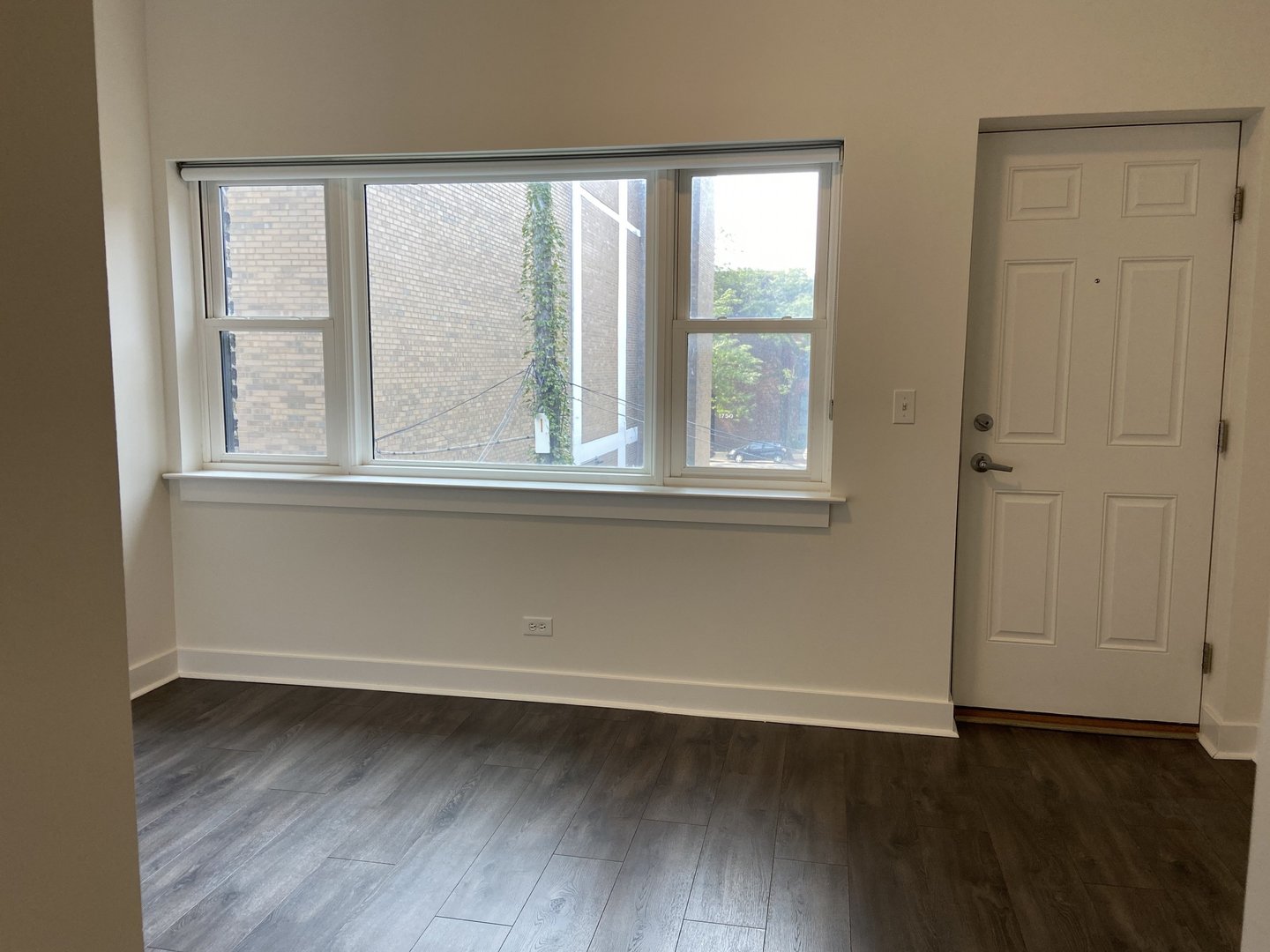 1760 North Clark Street, Unit 2S Chicago, IL 60614 - Photo 12 of 15