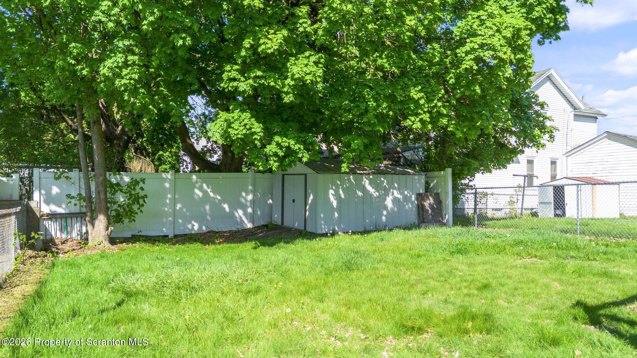 722 Archbald Street Scranton, PA 18504 - Photo 12 of 36 DJI_0224-3