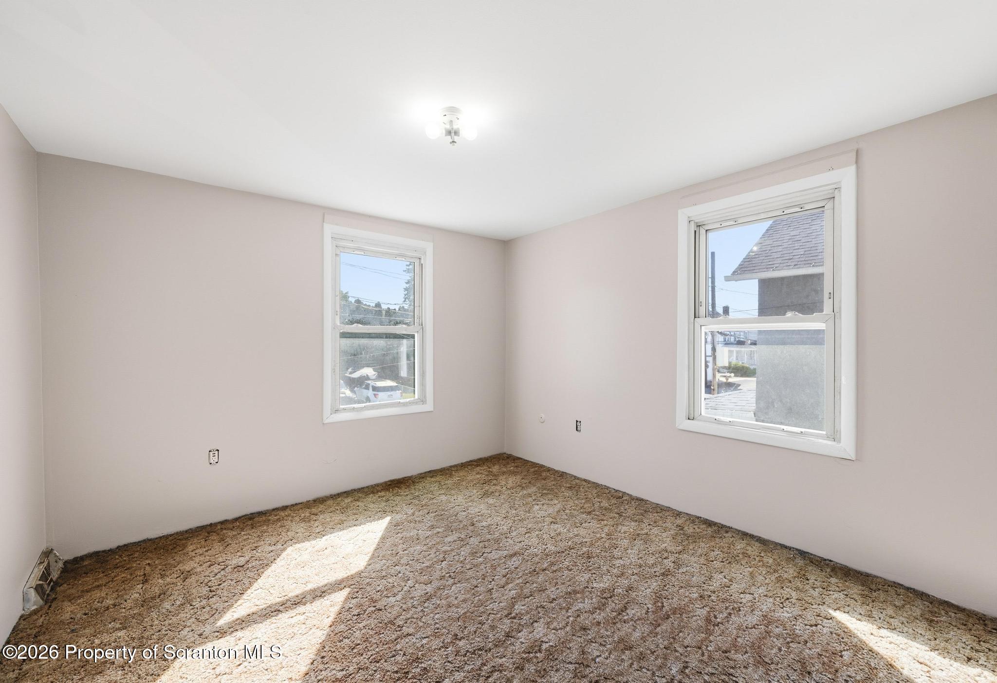 722 Archbald Street Scranton, PA 18504 - Photo 19 of 36 DSC_5889-2