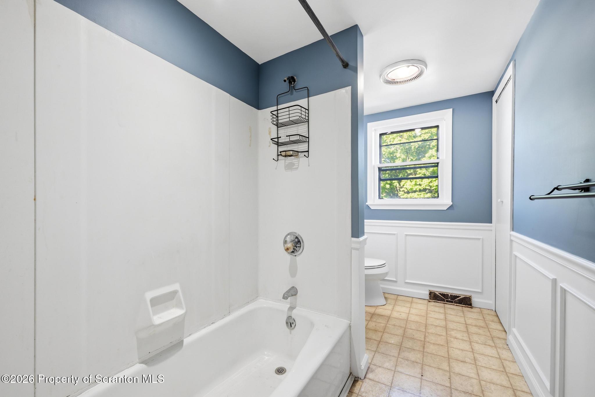 722 Archbald Street Scranton, PA 18504 - Photo 23 of 36 DSC_5907-2