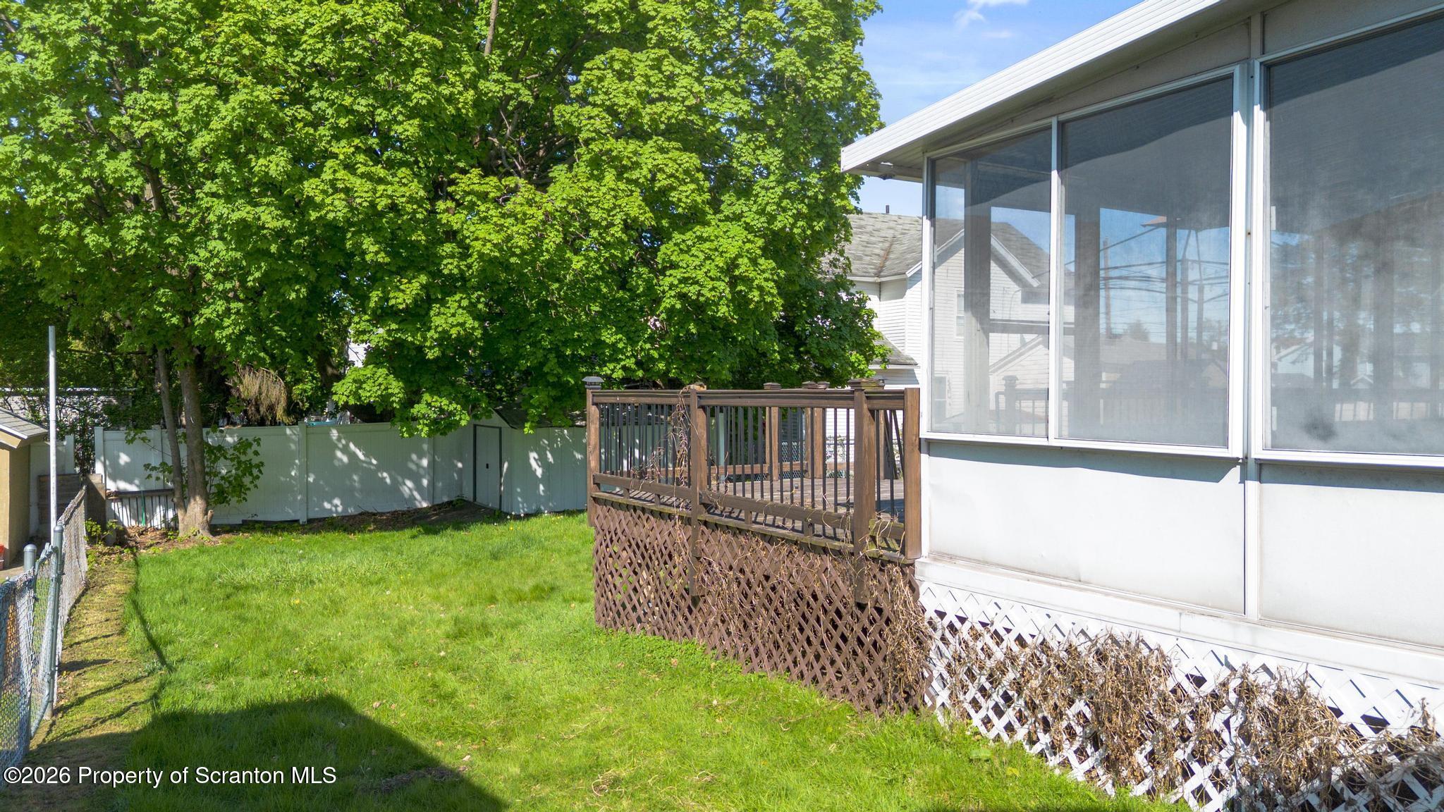 722 Archbald Street Scranton, PA 18504 - Photo 9 of 36 DJI_0219-2