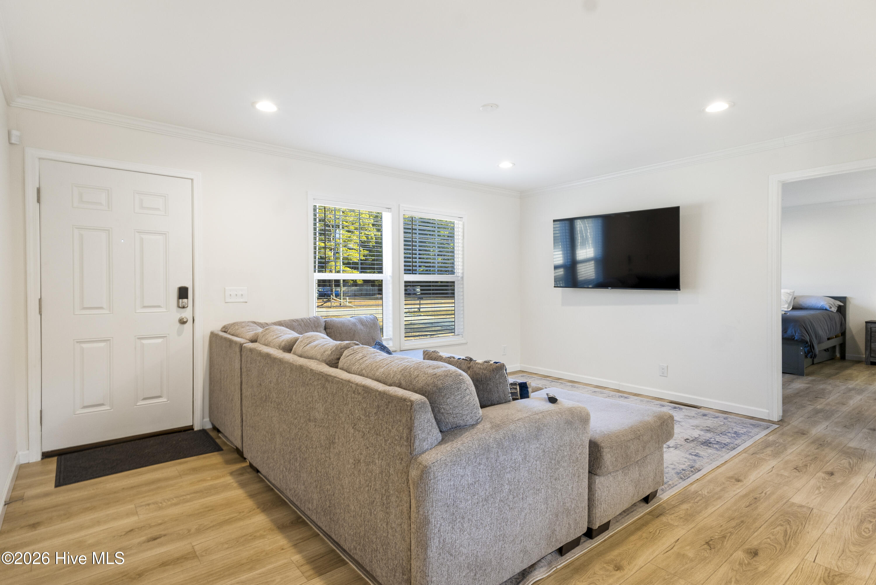 288 Folkstone Road Holly Ridge, NC 28445 - Photo 4 of 36 IMG_3084