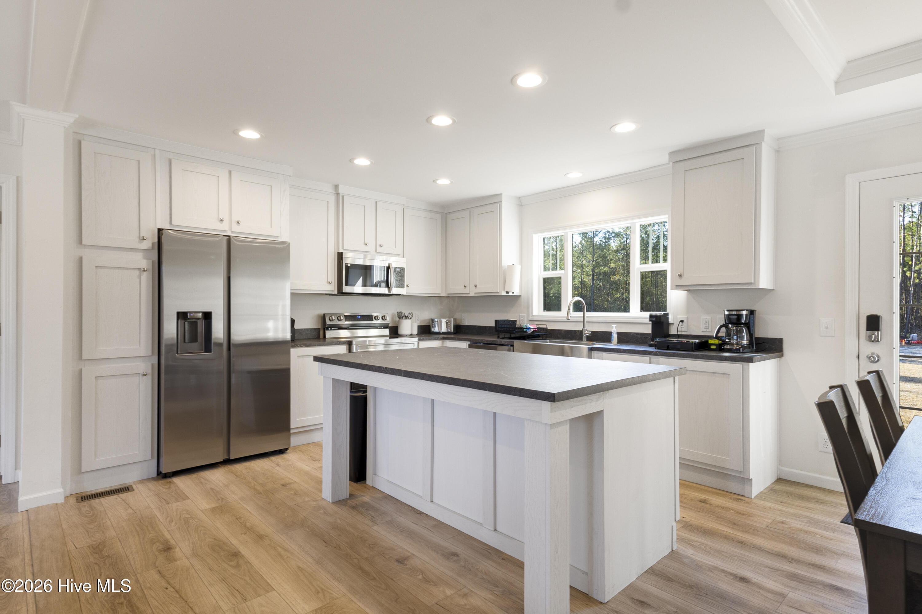 288 Folkstone Road Holly Ridge, NC 28445 - Photo 7 of 36 IMG_3045