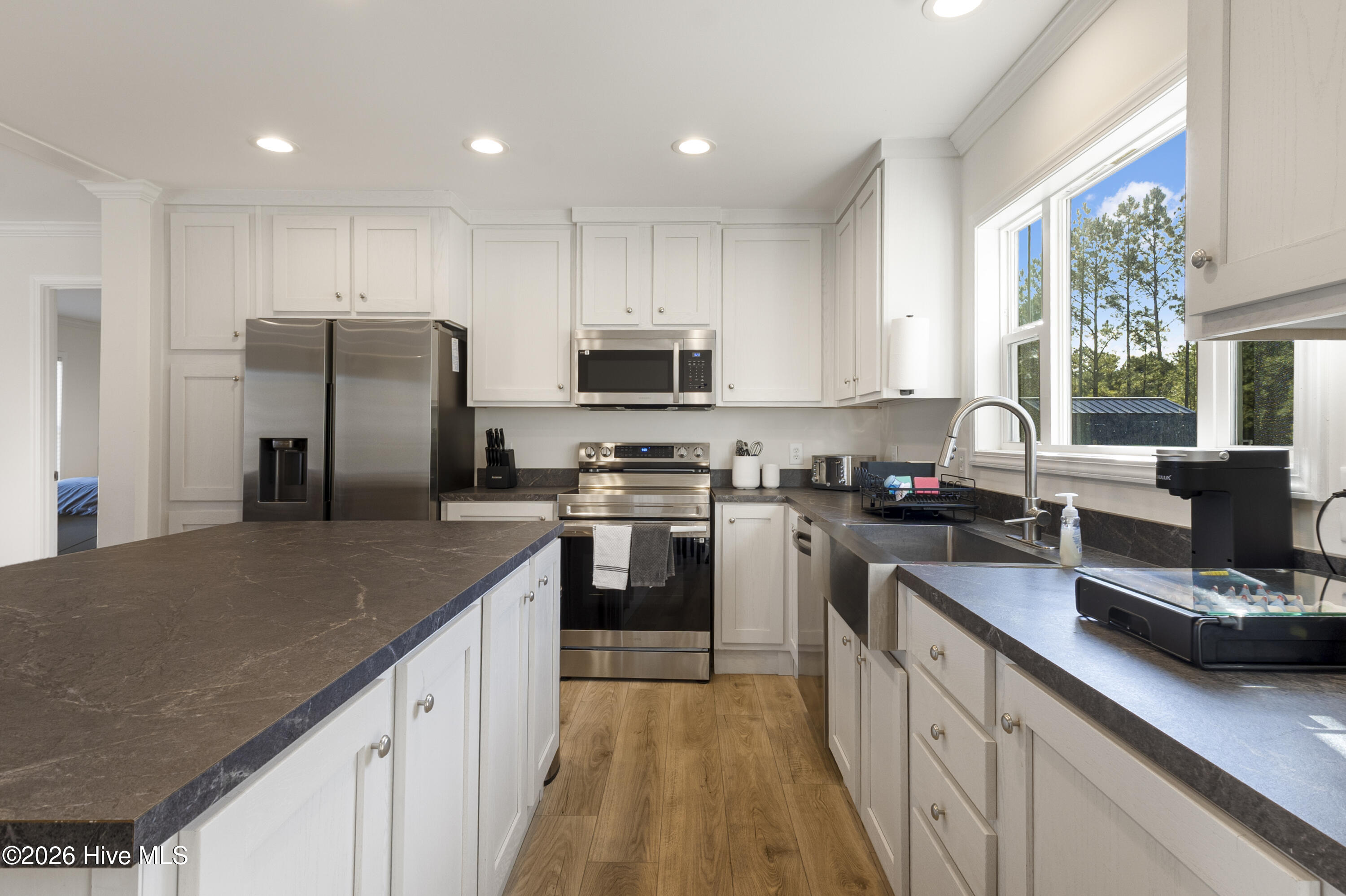 288 Folkstone Road Holly Ridge, NC 28445 - Photo 8 of 36 IMG_3048