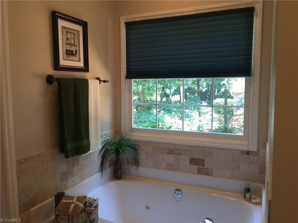 175 Stonburg Road Clemmons, NC 27012 - Photo 14 of 28 Gallery Image 14