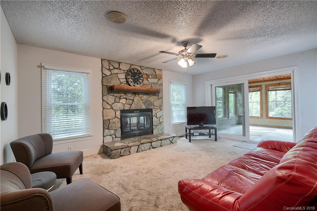 25010 Clubview Circle, Unit 10 Tega Cay, SC 29708 - Photo 9 of 18 Gallery Image 9