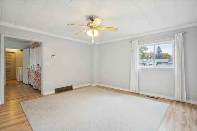 $184,000 | 217 West Hughes Street, Marshall, MI 49068