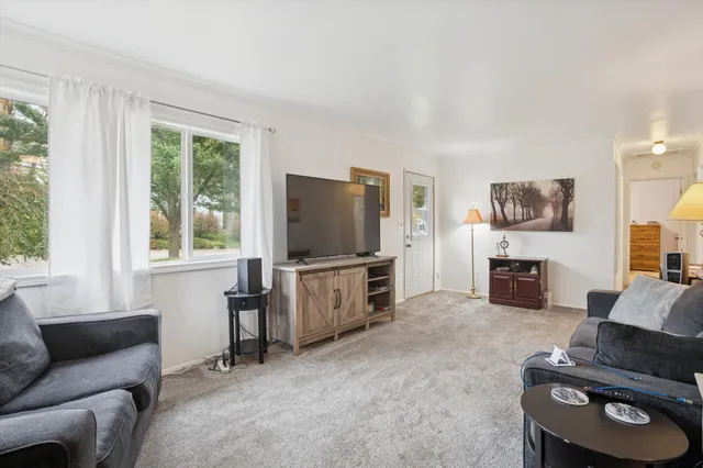 $184,000 | 217 West Hughes Street, Marshall, MI 49068