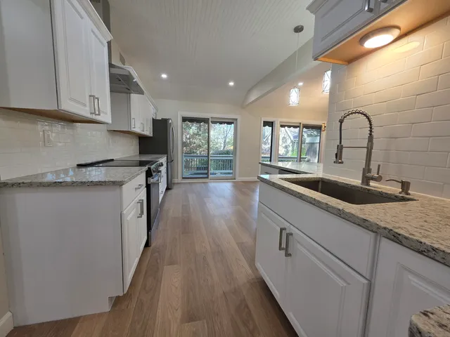 $390,000 | 876 Heritage Village, Unit A, Southbury, CT 06488