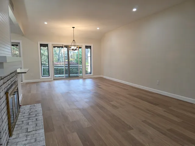 $390,000 | 876 Heritage Village, Unit A, Southbury, CT 06488