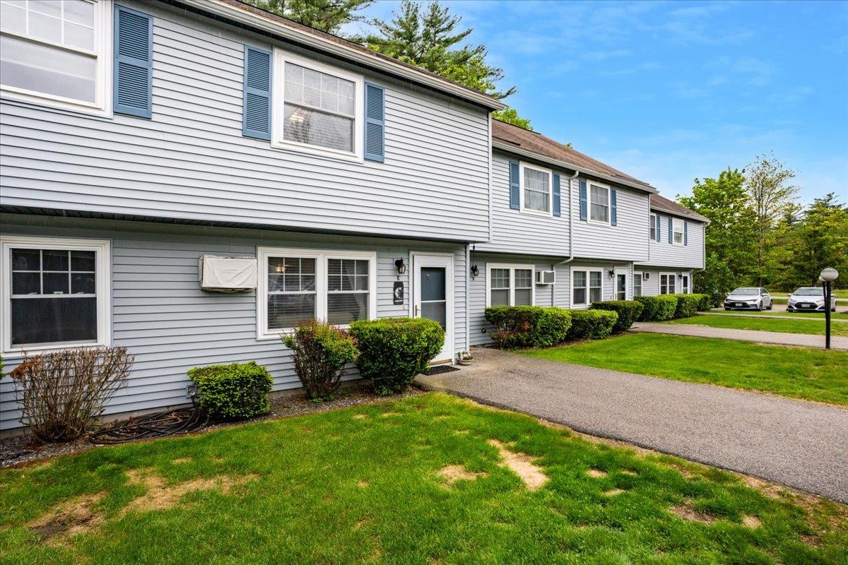 7 Daniel Plummer Road, Unit E Goffstown, NH 03045 - Photo 2 of 31