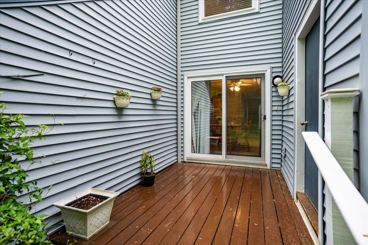 7 Daniel Plummer Road, Unit E Goffstown, NH 03045 - Photo 26 of 31