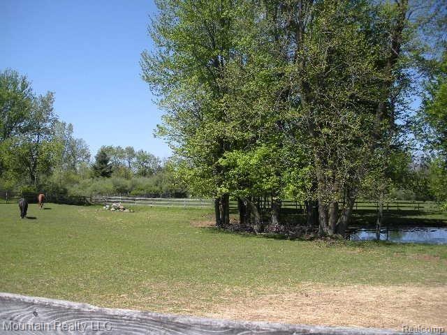 4661 Crawford Road Dryden, MI 48428 - Photo 16 of 20 FENCED AREA.JPG