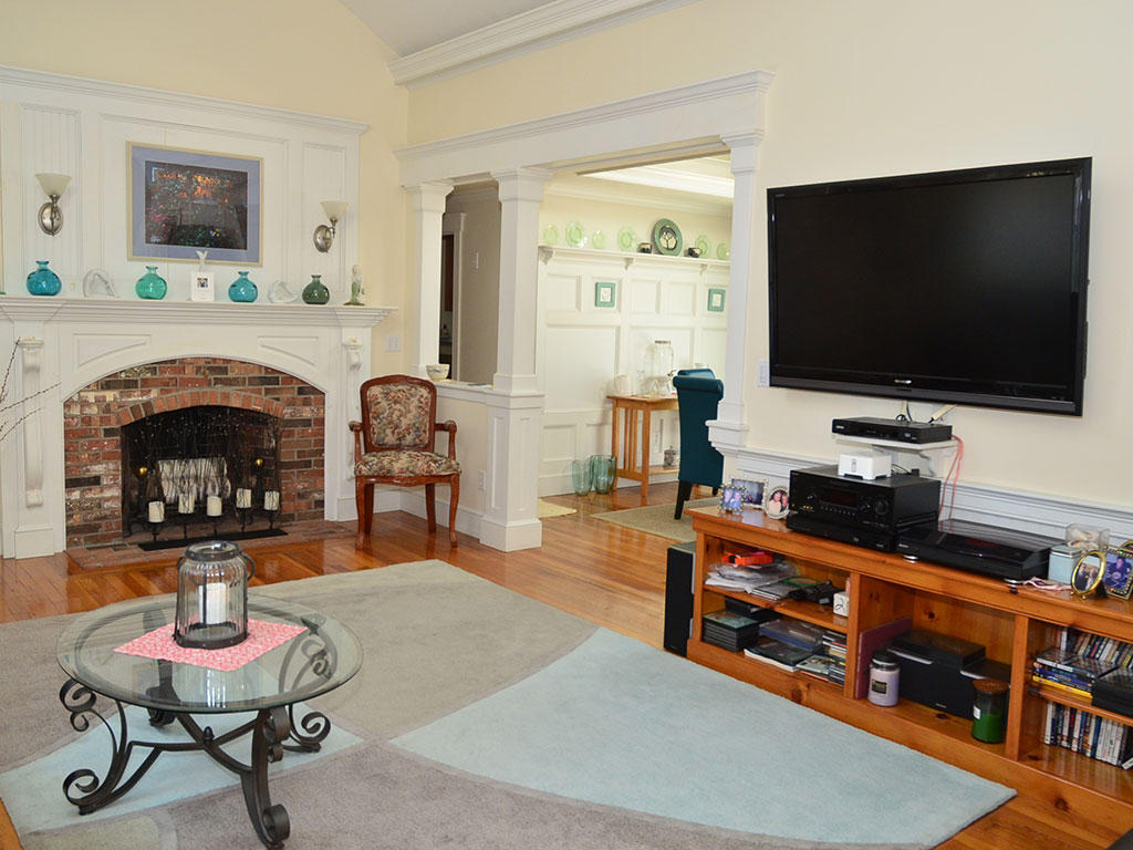 21 Deer Hollow Road Forestdale, MA 02644 - Photo 12 of 41 21-deer-hollow-009