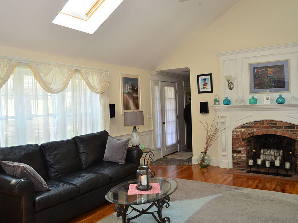 21 Deer Hollow Road Forestdale, MA 02644 - Photo 13 of 41 21-deer-hollow-010