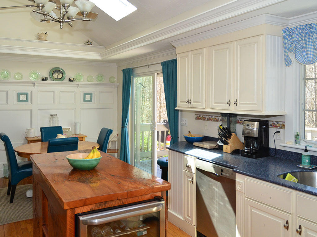 21 Deer Hollow Road Forestdale, MA 02644 - Photo 7 of 41 21-deer-hollow-003