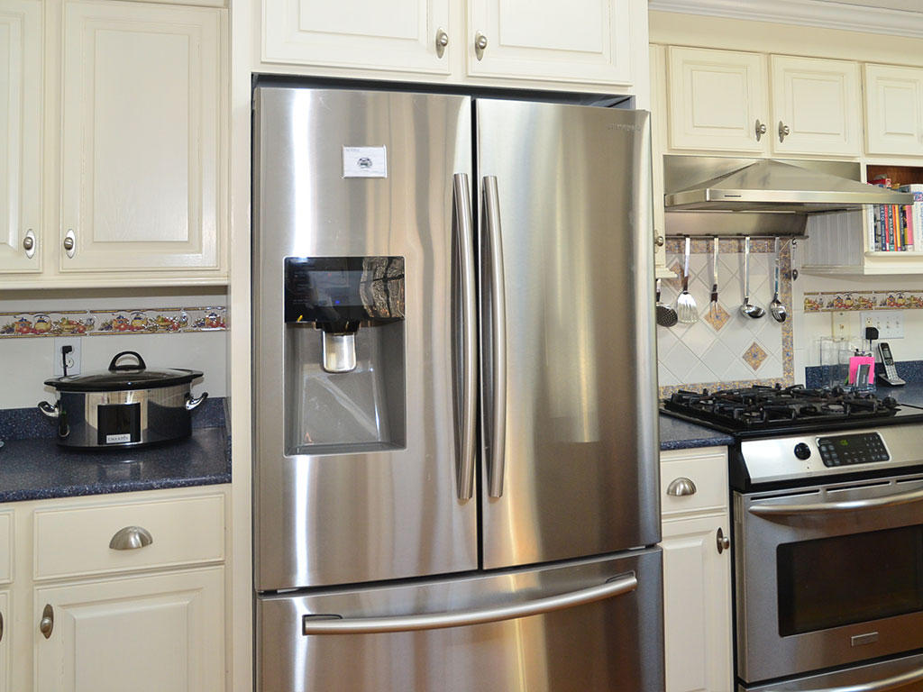 21 Deer Hollow Road Forestdale, MA 02644 - Photo 8 of 41 21-deer-hollow-004