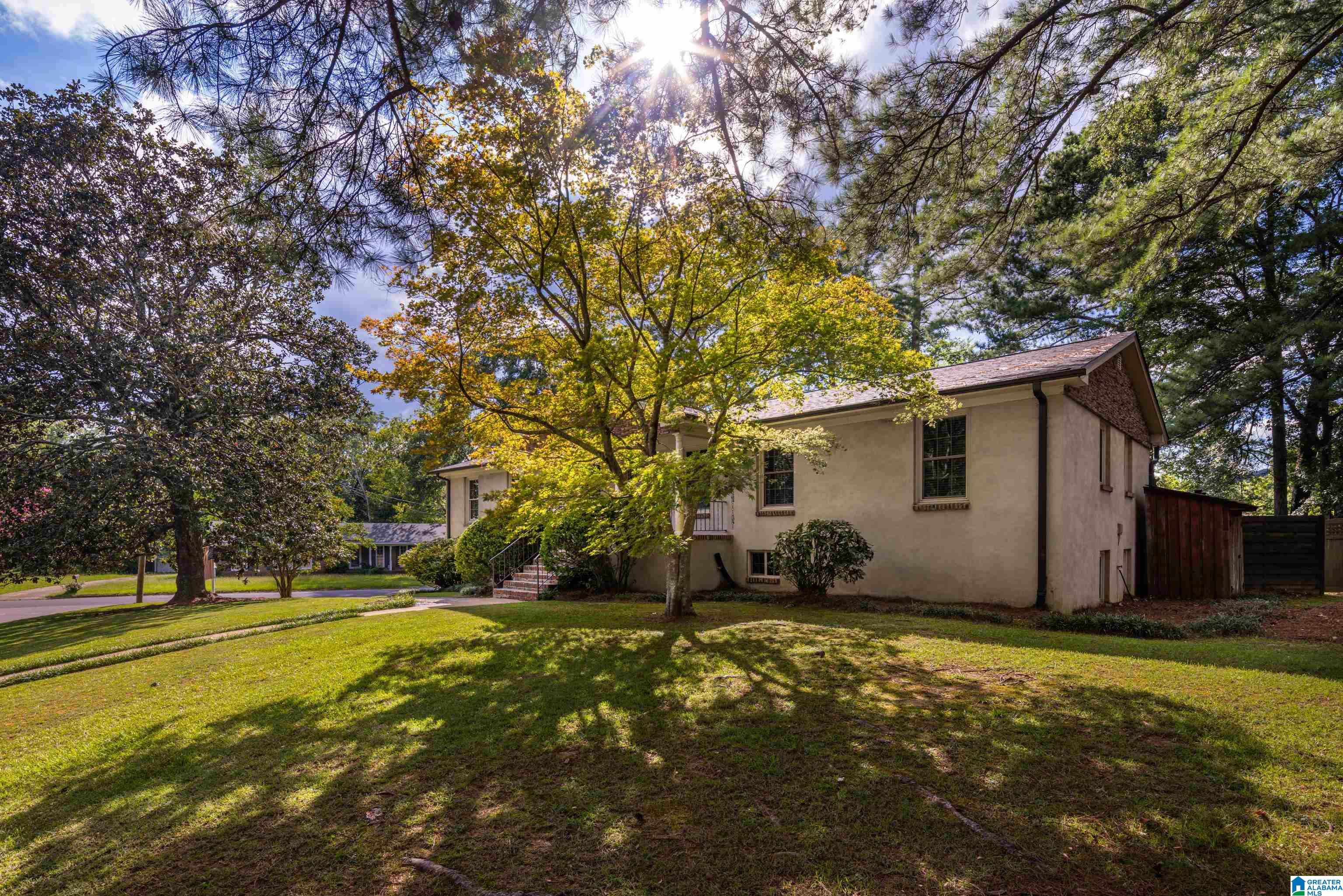 4500 Swallow Place Birmingham, AL 35213 - Photo 3 of 64