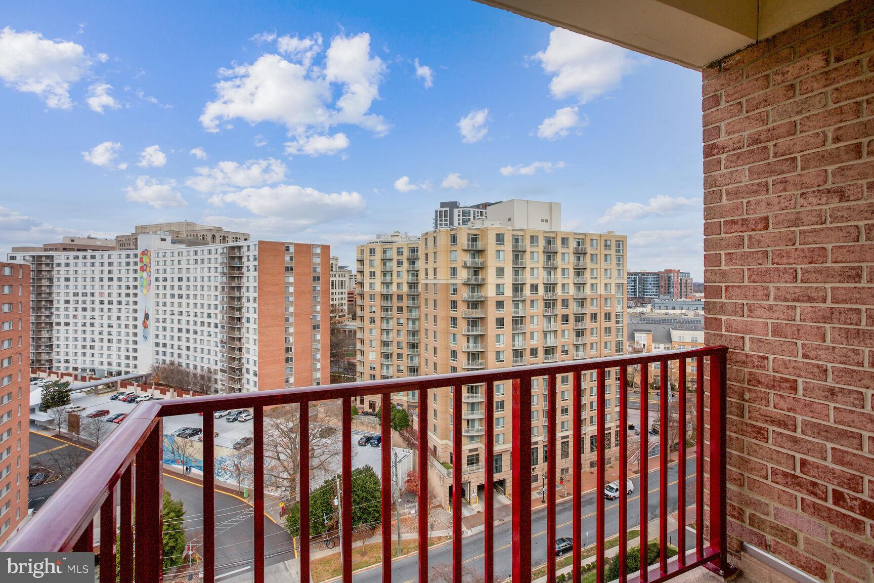 1220 Blair Mill Road, Unit 1404 Silver Spring, MD 20910 - Photo 15 of 23 Gallery Image 15