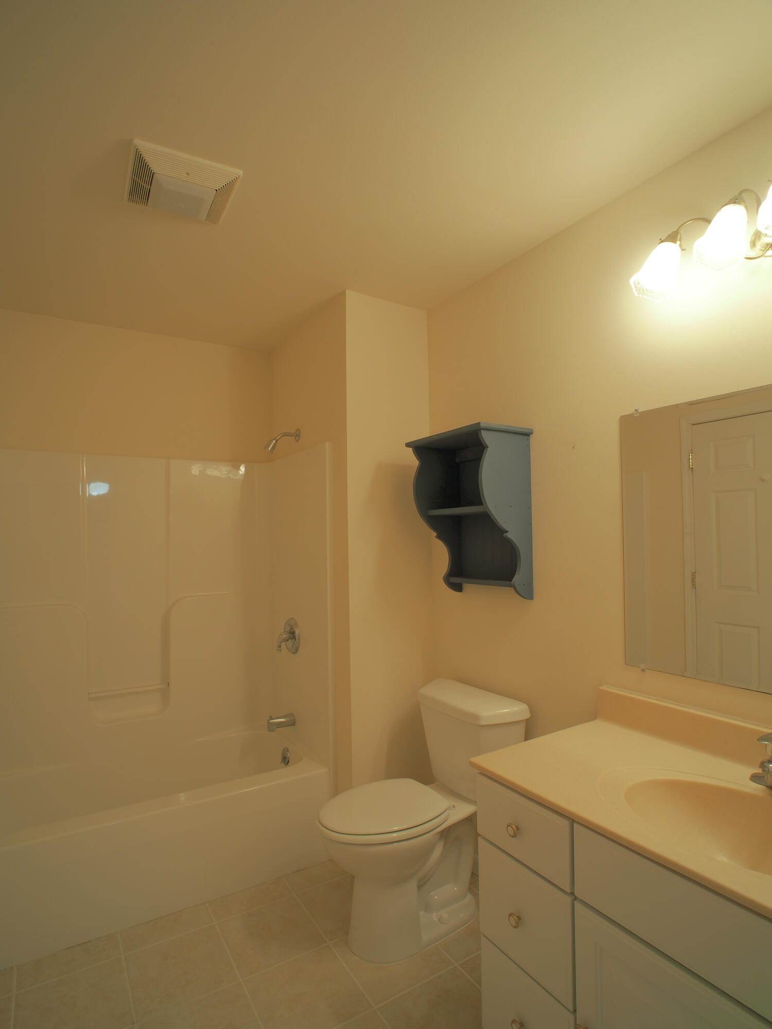 931 Canal Road Waterloo, WI 53594 - Photo 21 of 39 Full Bathroom Shower over Tub