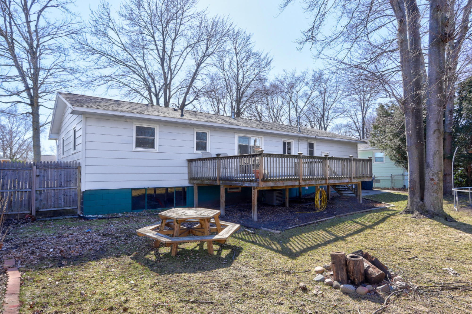 926 Sherwood Road Muskegon, MI 49441 - Photo 27 of 27 926 Sherwood Rd, Muskegon, MI-24