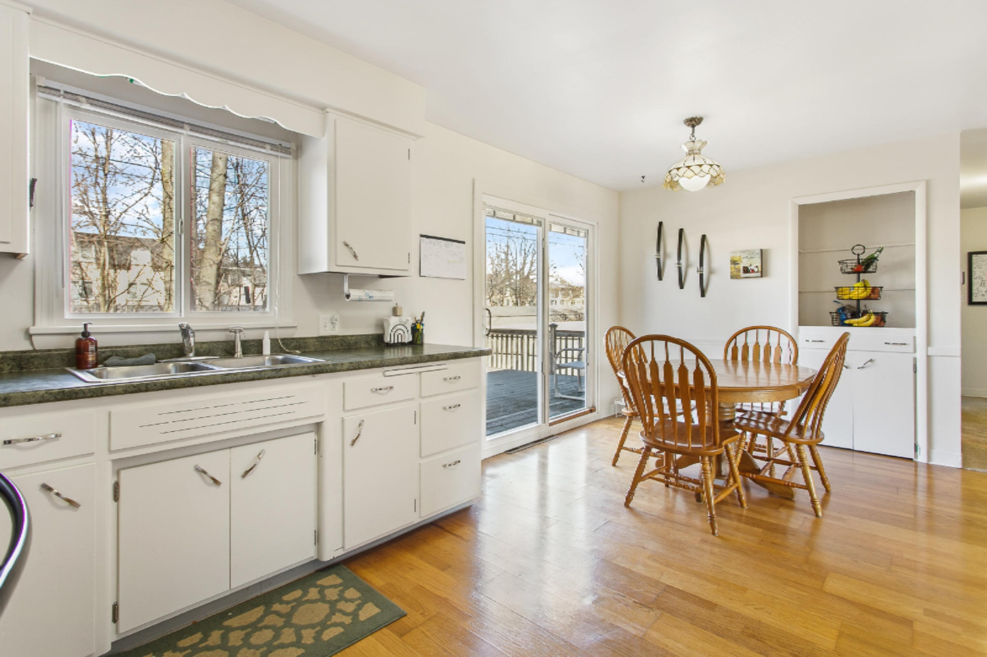 926 Sherwood Road Muskegon, MI 49441 - Photo 9 of 27 926 Sherwood Rd, Muskegon, MI-6