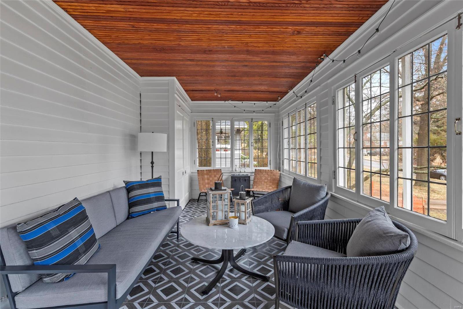 126 West Jackson Road St. Louis, MO 63119 - Photo 2 of 33 Gallery Image 2