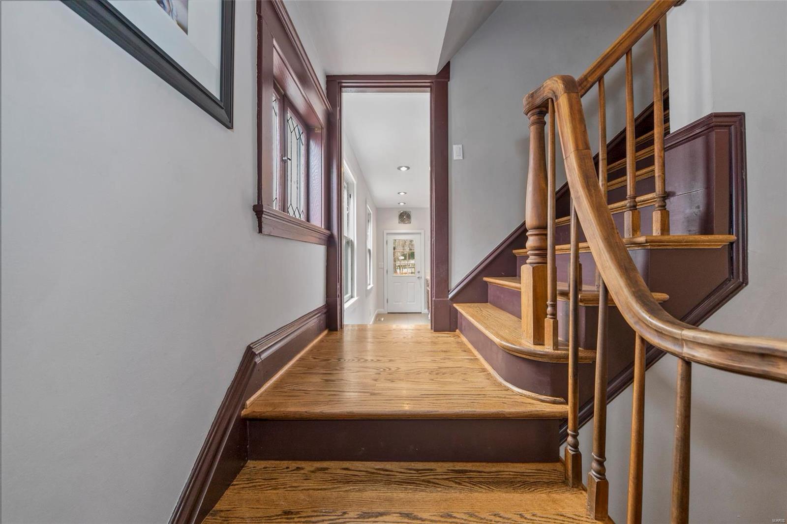 126 West Jackson Road St. Louis, MO 63119 - Photo 13 of 33 Gallery Image 13