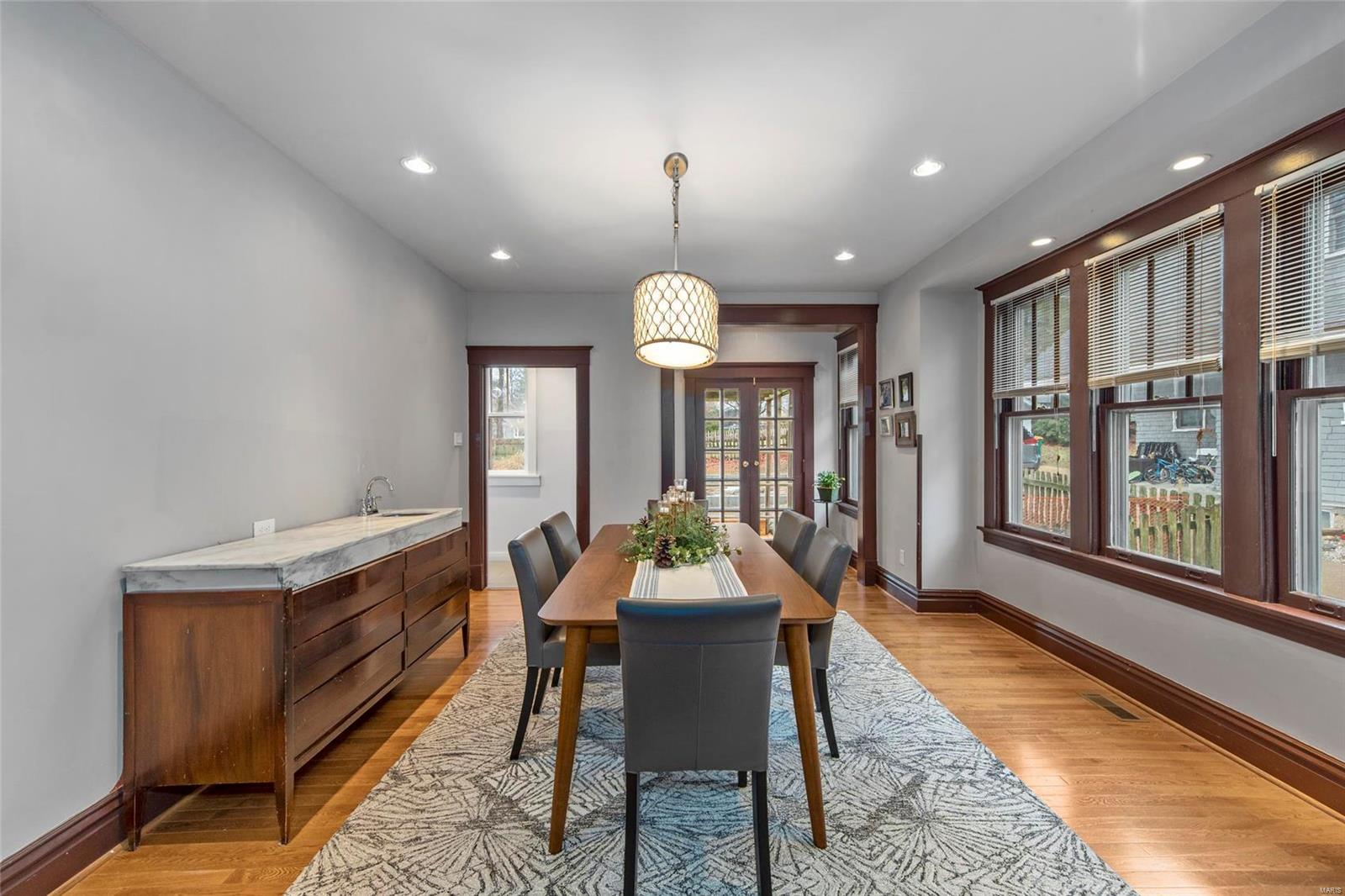 126 West Jackson Road St. Louis, MO 63119 - Photo 16 of 33 Gallery Image 16