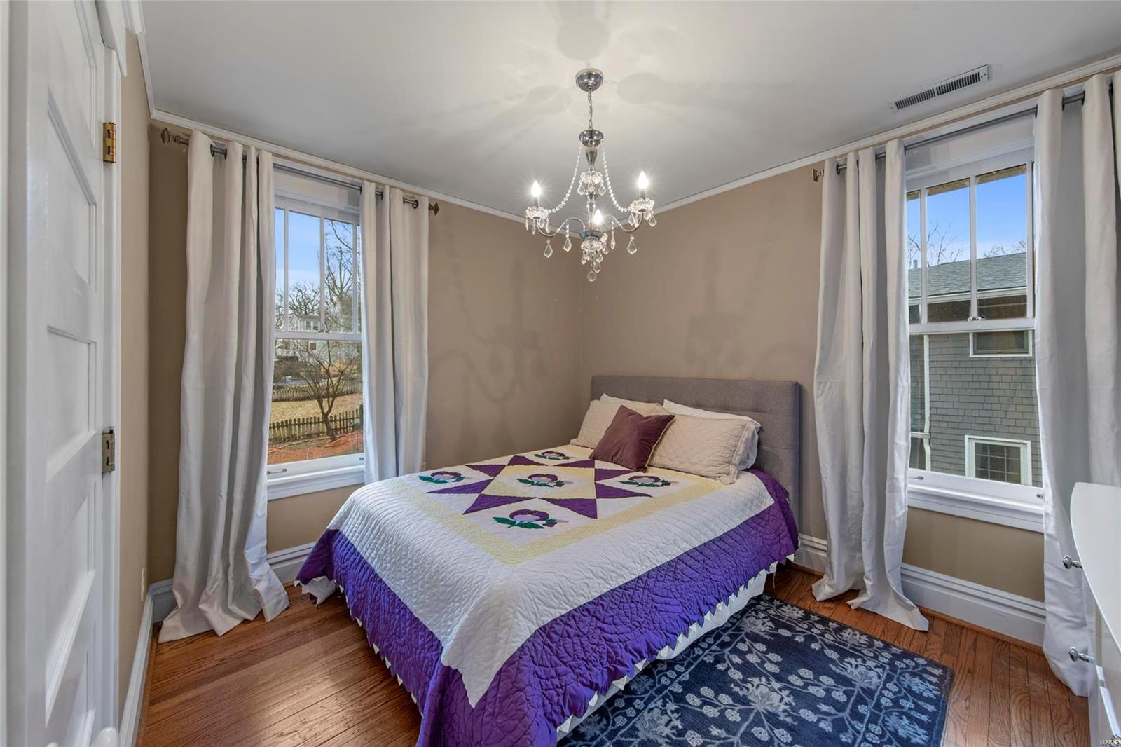 126 West Jackson Road St. Louis, MO 63119 - Photo 9 of 33 Gallery Image 9