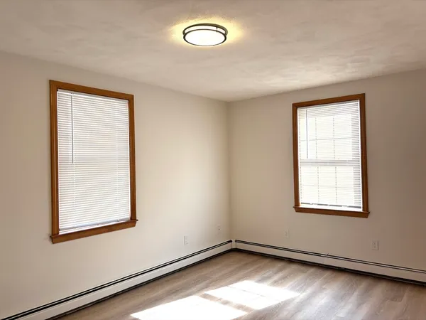 $2,700 | 28 South Avenue, Unit 2A, Attleboro, MA 02703