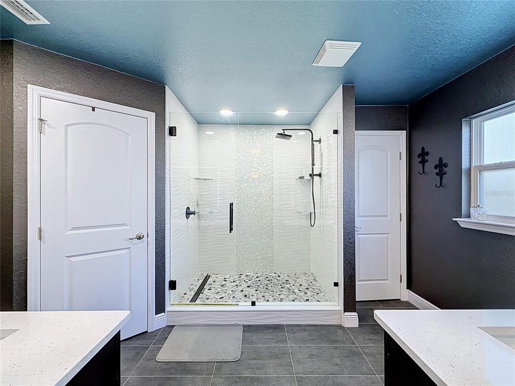 2408 Ring Road Spring Hill, FL 34609 - Photo 46 of 95