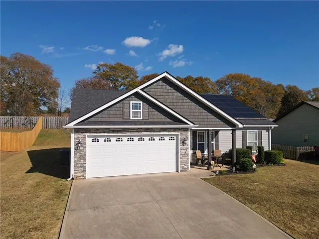 $284,900 | 107 Canary Drive, Anderson, SC 29626