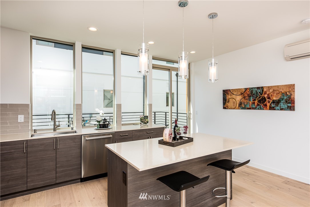 1815 South State Street Seattle, WA 98144 - Photo 8 of 25