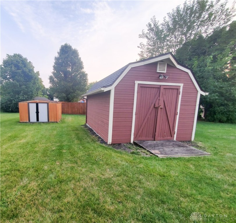 1064 Salisbury Road Troy, OH 45373 - Photo 23 of 23 Gallery Image 23