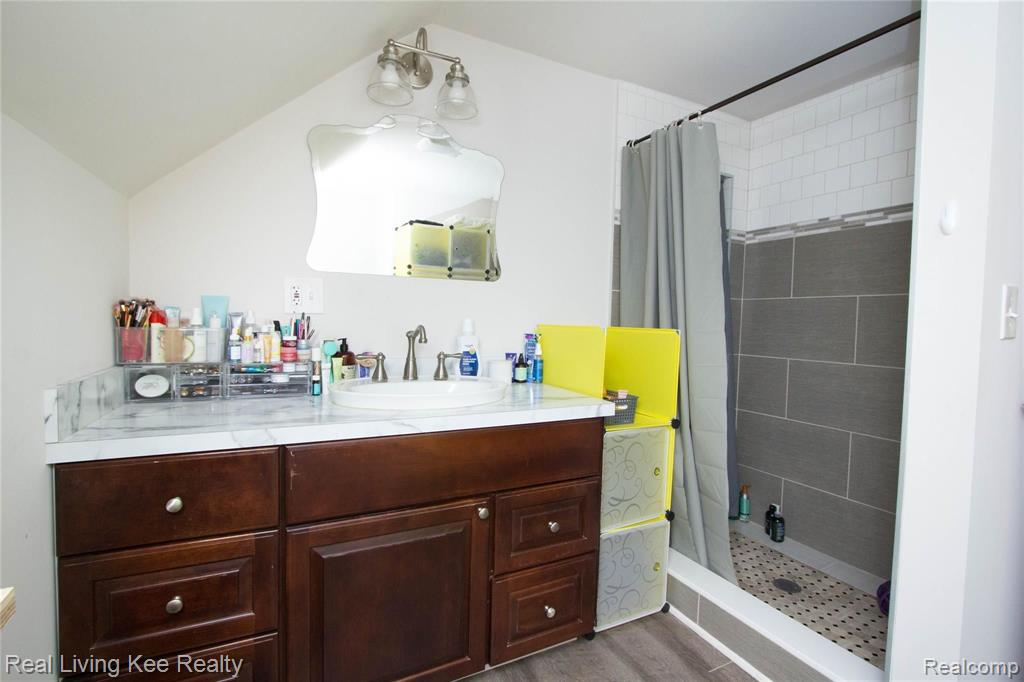 36925 Briarcliff Road Sterling Heights, MI 48312 - Photo 20 of 31