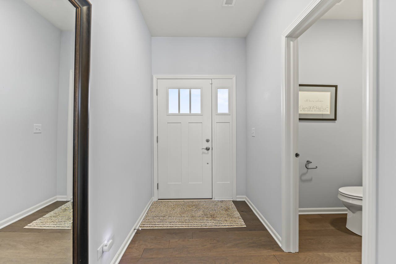 1241 Draper Road McHenry, IL 60050 - Photo 3 of 28