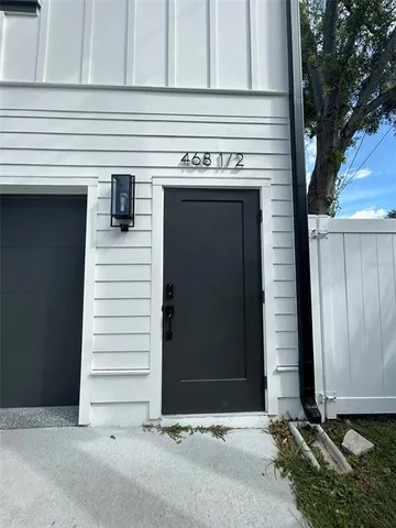 $1,950 | 468 44th Avenue North, Unit 1/2, St. Petersburg, FL 33703