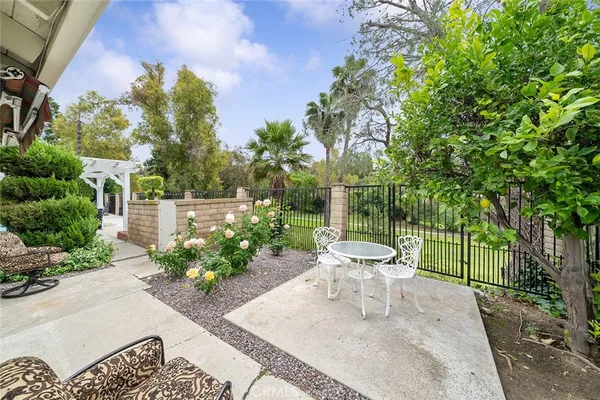 $6,000 | 1622 Vía Alegre, San Dimas, CA 91773