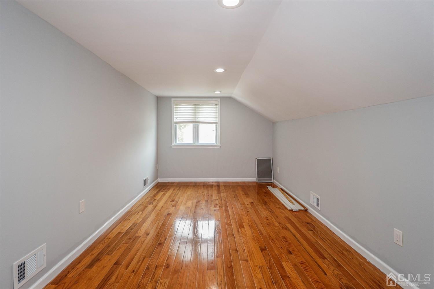 22 La Valencia Road Old Bridge, NJ 08857 - Photo 21 of 27 Gallery Image 21