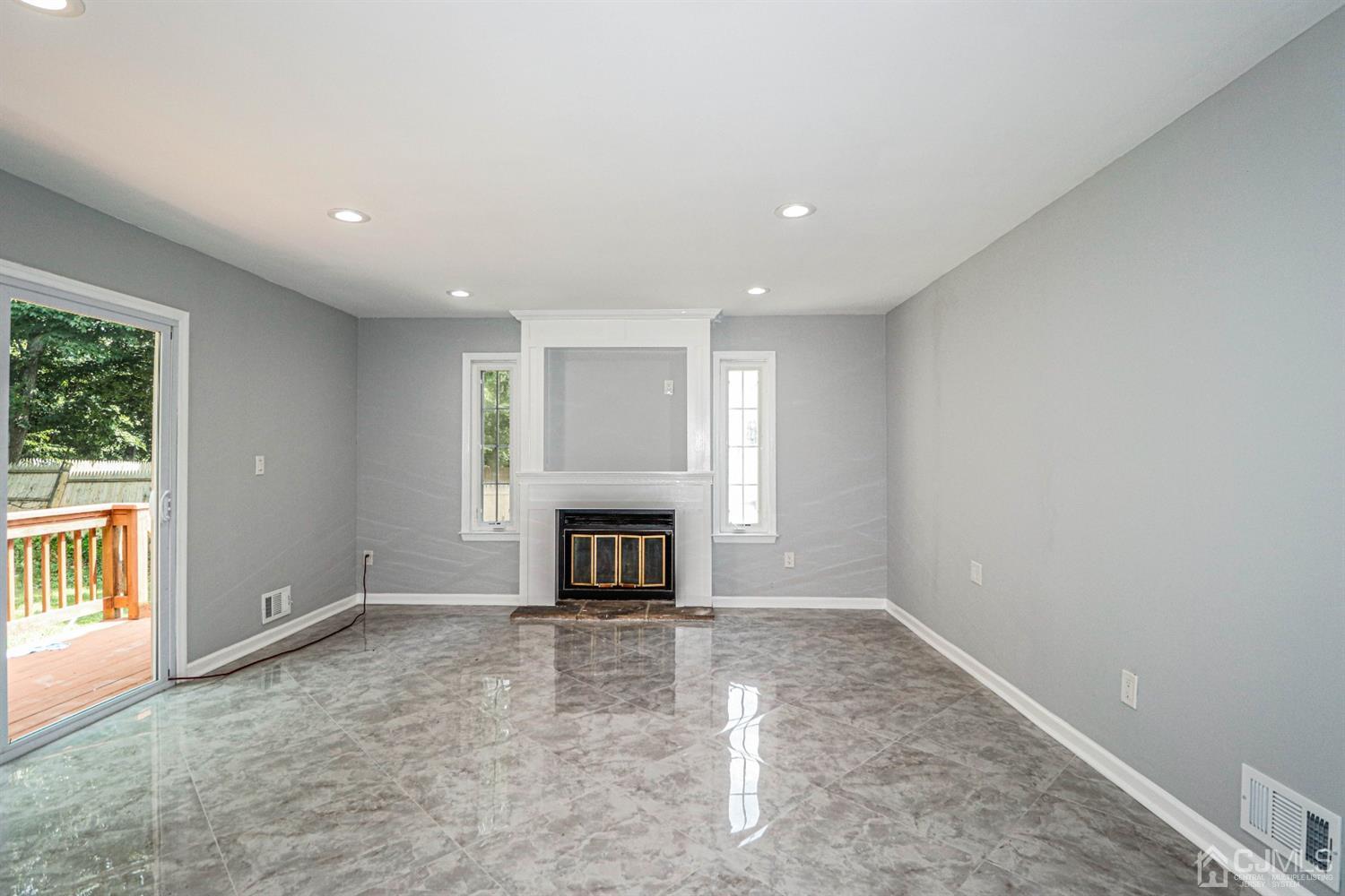 22 La Valencia Road Old Bridge, NJ 08857 - Photo 8 of 27 Gallery Image 8
