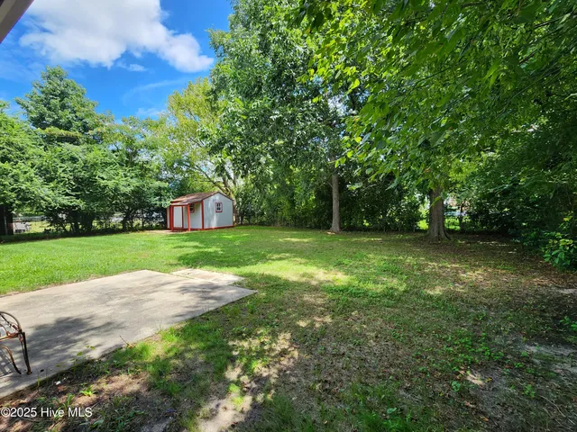 $1,450 | 818 Williams Street, Jacksonville, NC 28540